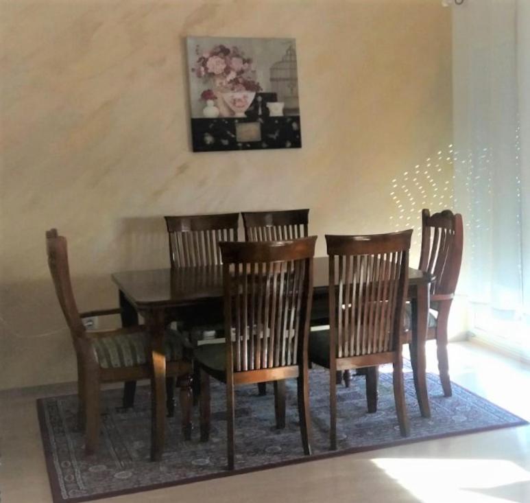 פודגוריצה City Apartment מראה חיצוני תמונה