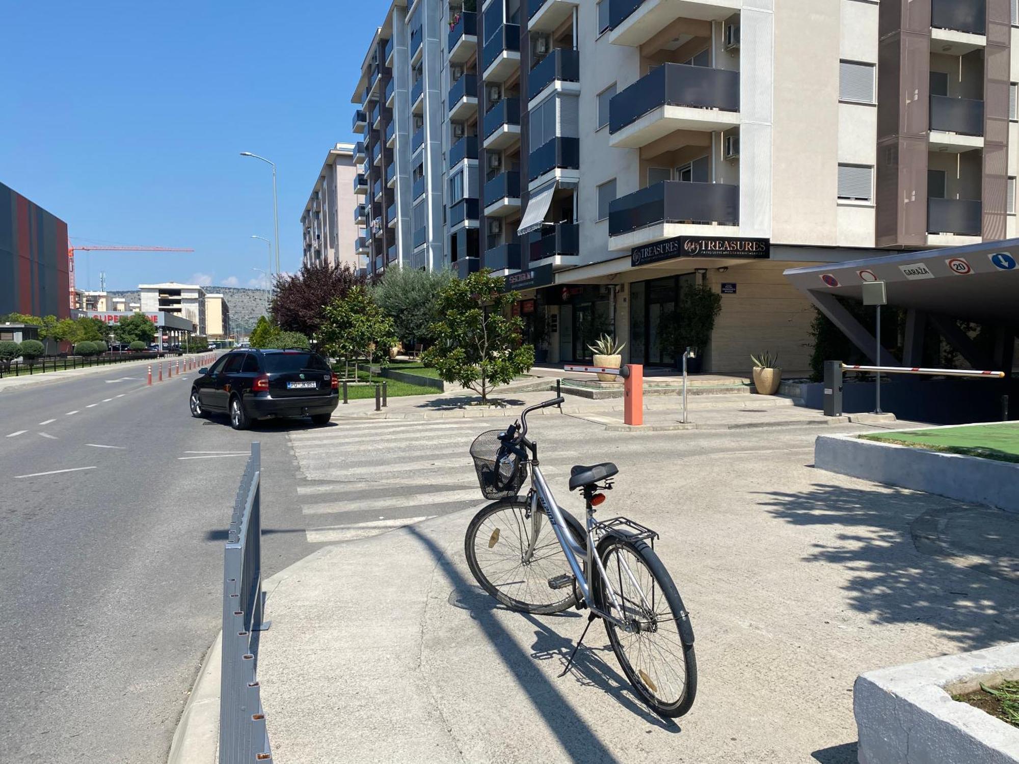 פודגוריצה City Apartment מראה חיצוני תמונה