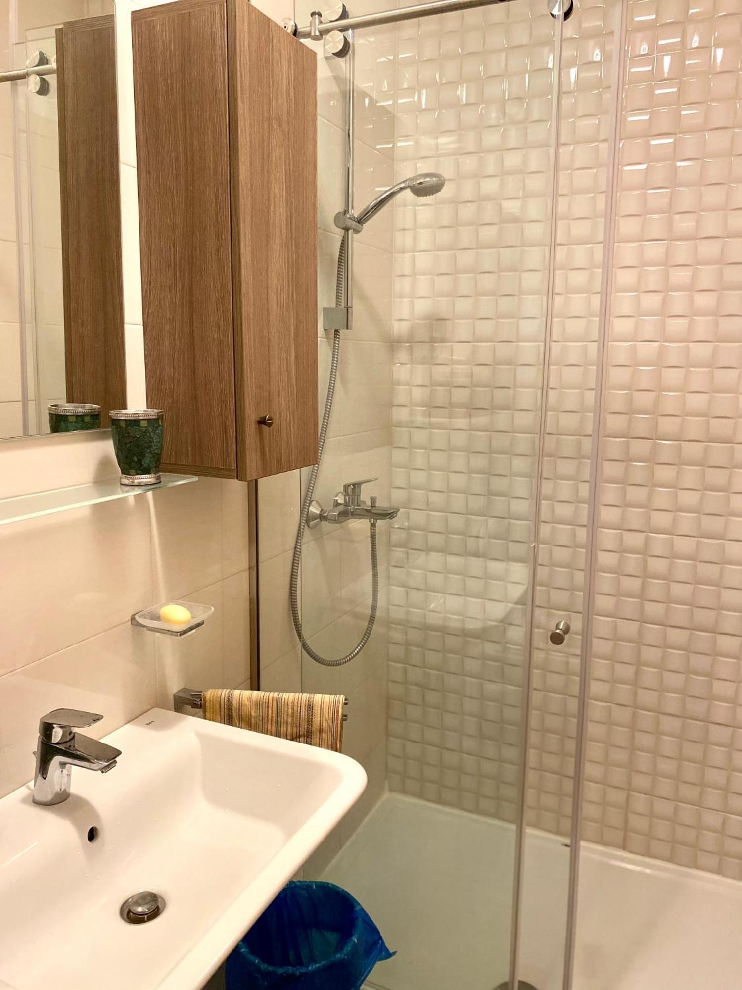 פודגוריצה City Apartment מראה חיצוני תמונה